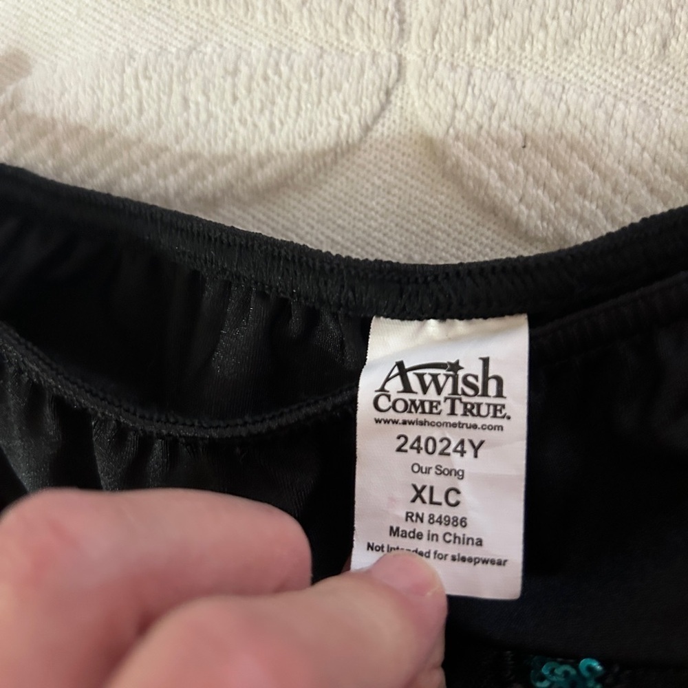 Like new XL girl’s 3 piece dance costume. Halter  leotard with  short & 2 skirts - Picture 15 of 16